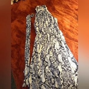 Worthington black and white dress, size 8 women's